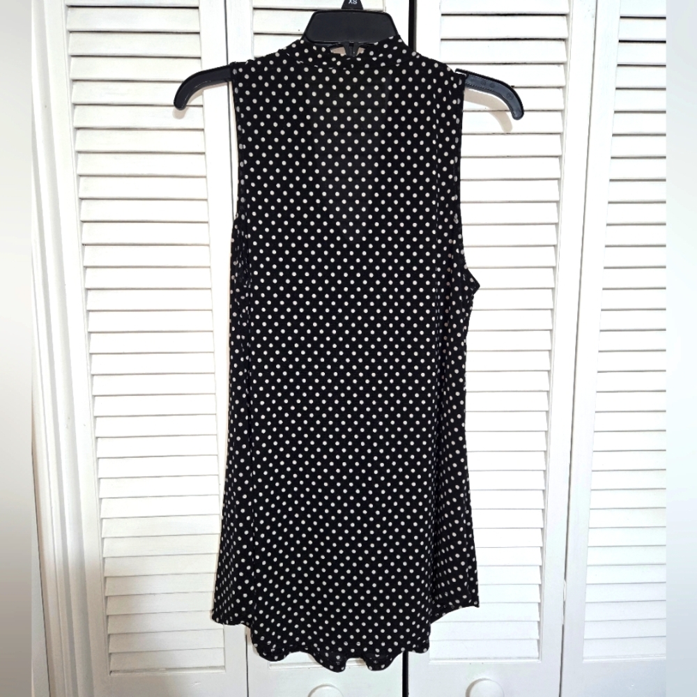 Ember Women's L Black and White Polka Dot Sleeveless Top - Picture 7 of 11